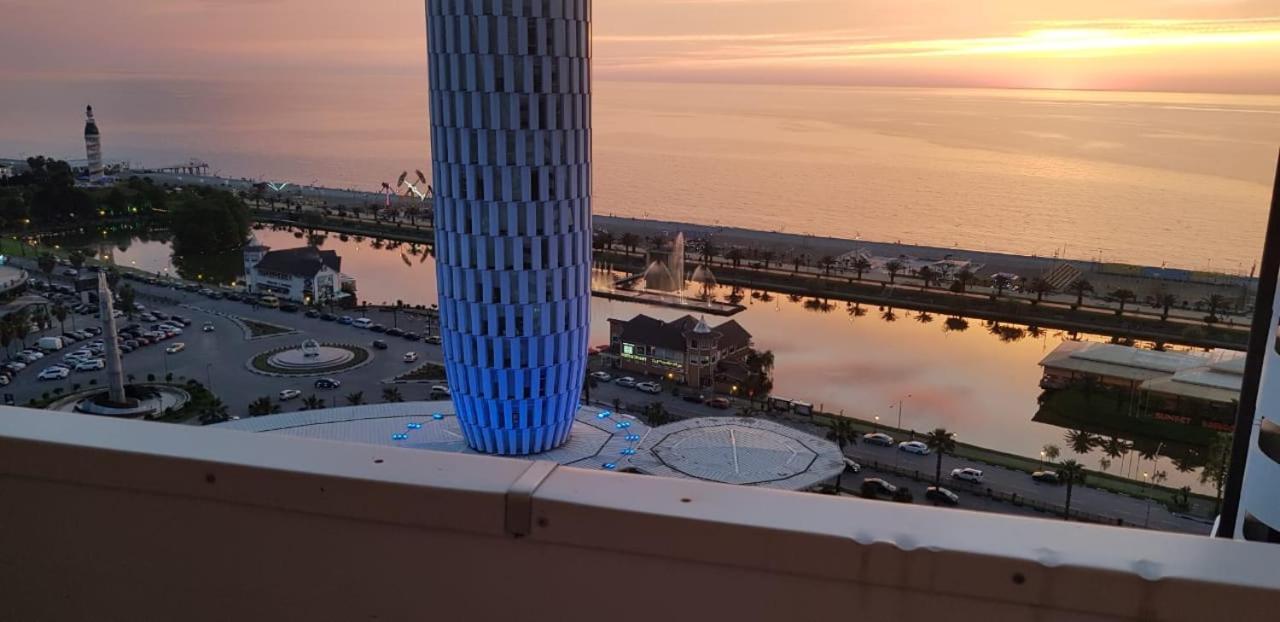Cozy Studio Apartment-Sea View Batumi Exterior foto