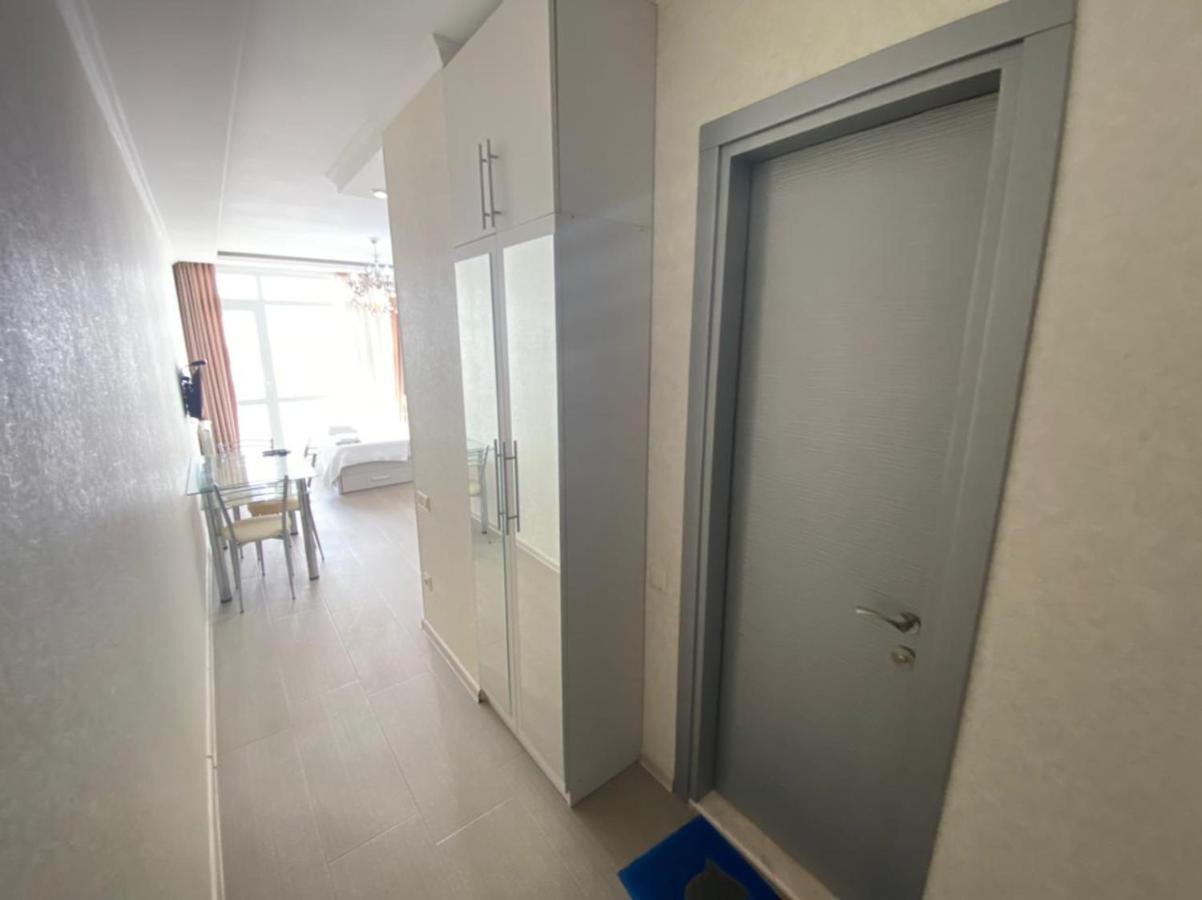 Cozy Studio Apartment-Sea View Batumi Exterior foto